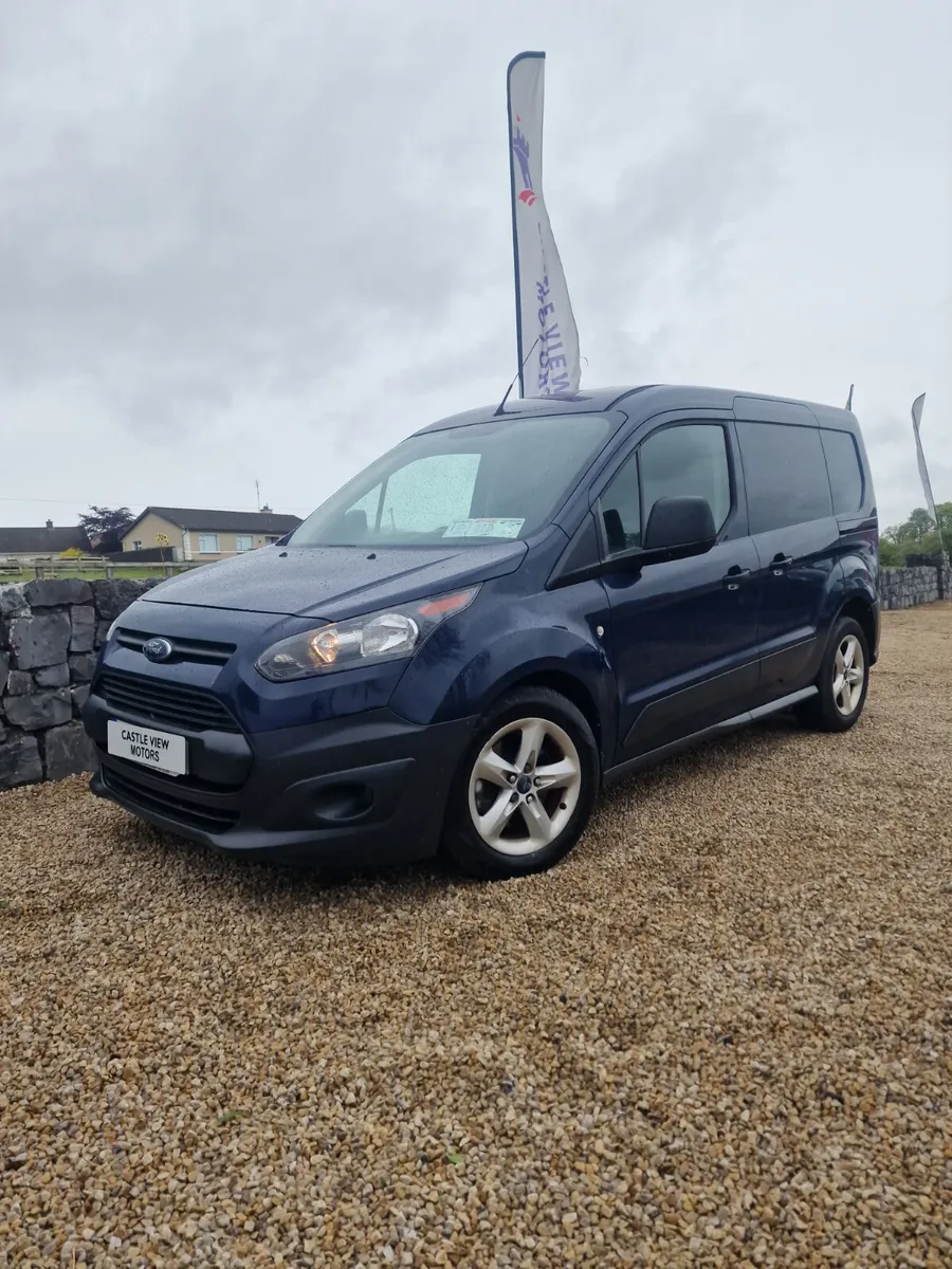 18 Ford Transit  Connect Mint - Image 4