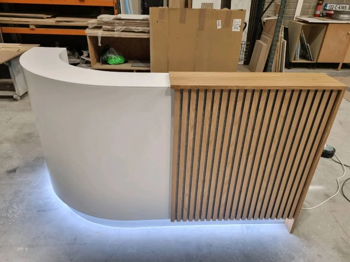 New reception desk - Image 2