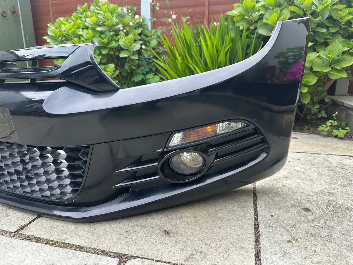 Scirocco bumper and headliner - Image 3