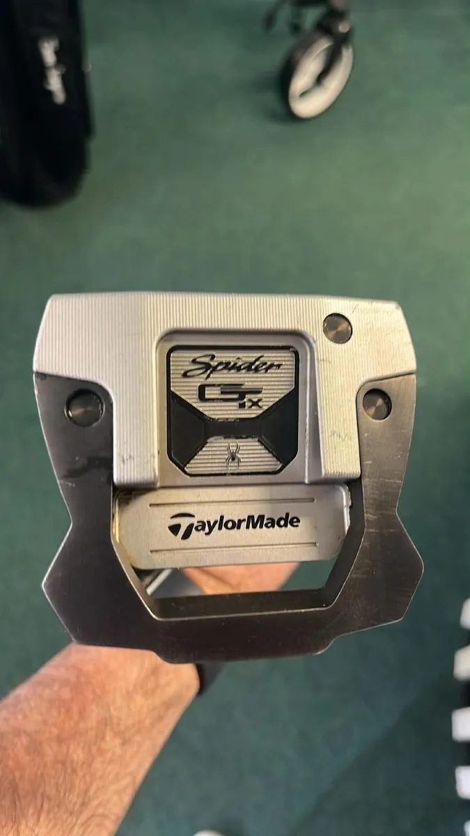 Taylormade Spider GT 35' Superstroke Grip €185 - Image 1