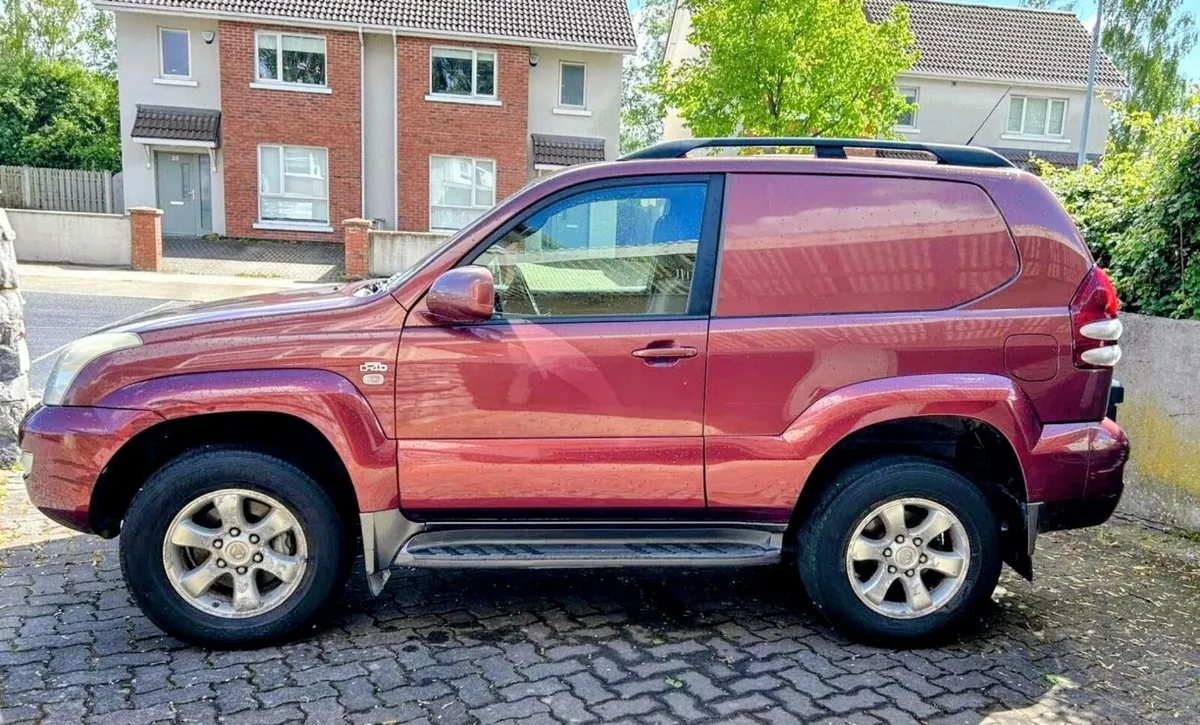 Toyota Landcruiser 2005 - Image 1