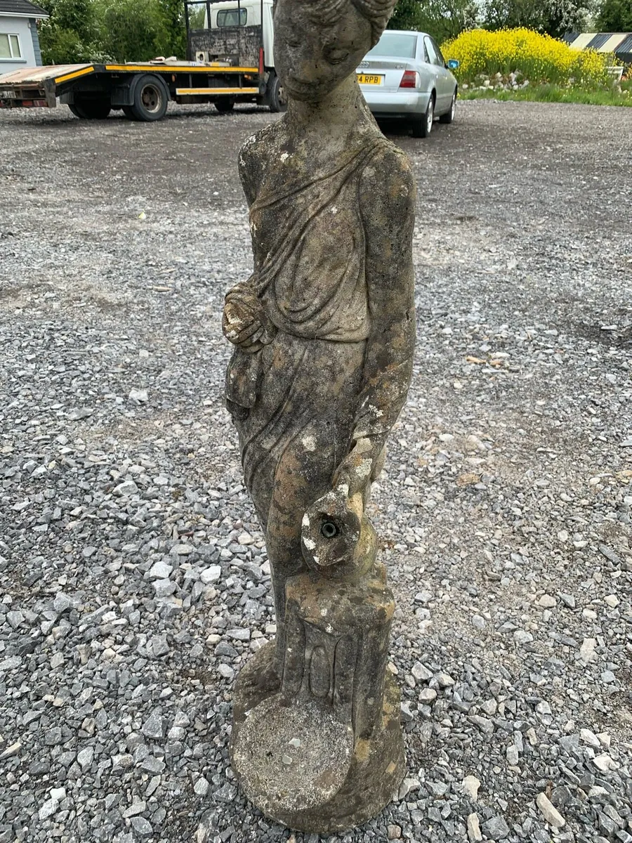 Garden statue - Image 2