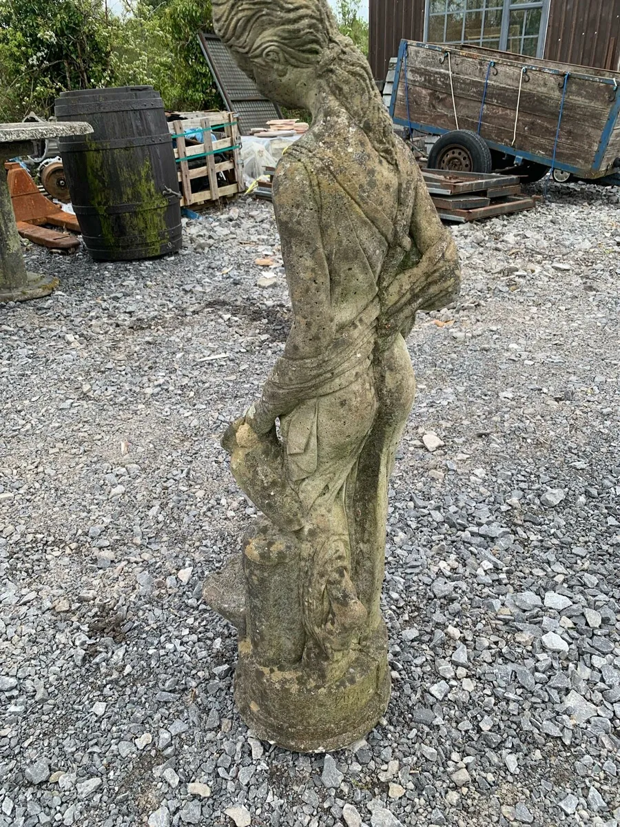 Garden statue - Image 3