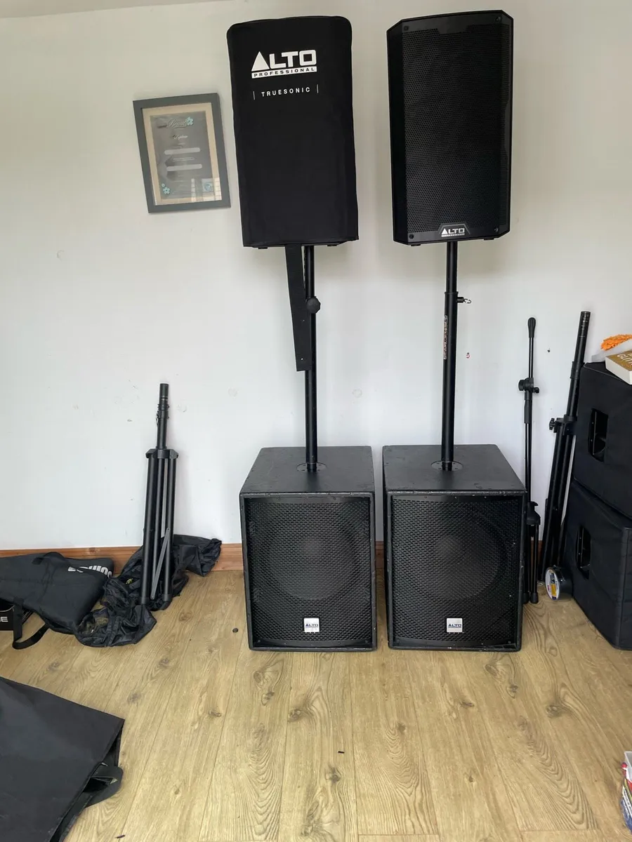 speakers - Image 1