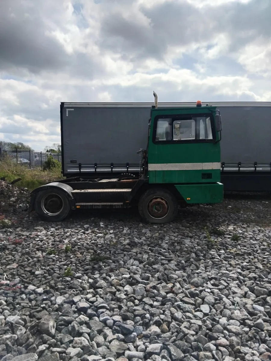 Dennis  Yard Shunter - Image 3
