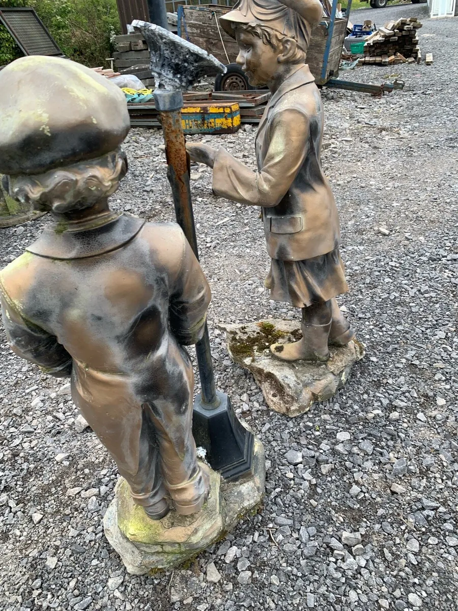 Garden statue - Image 4