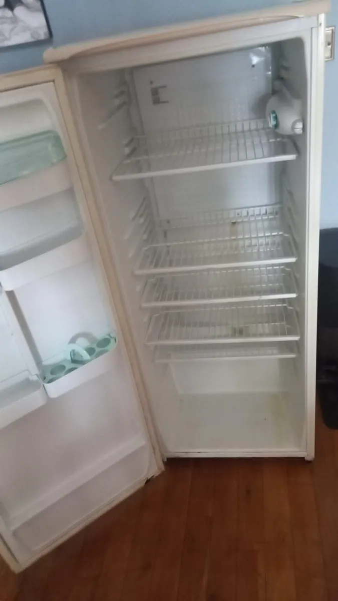 Fridge - Image 2