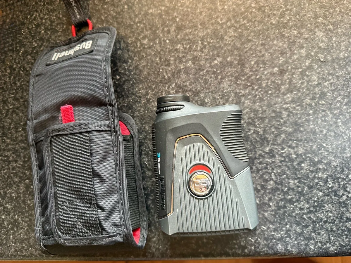 Bushnell Pro XE Rangefinder - Image 3