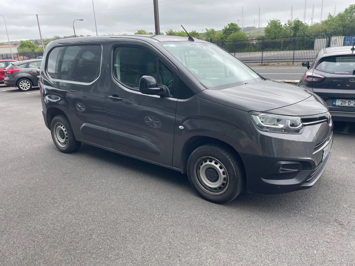 Toyota Proace 1.5 Diesel - Image 1