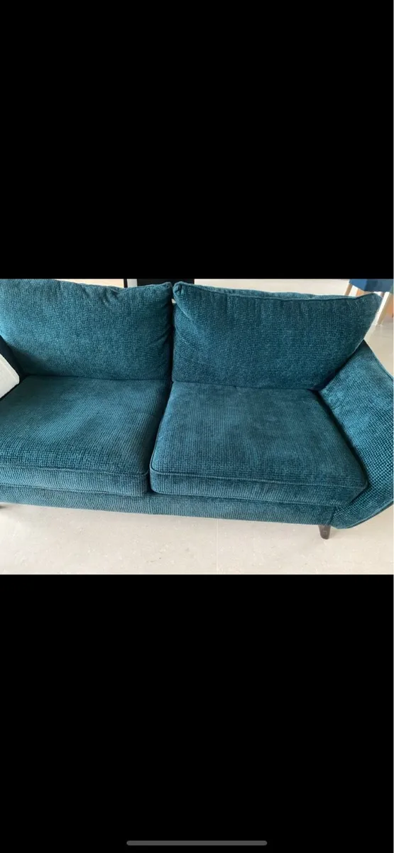 Couch - Image 2