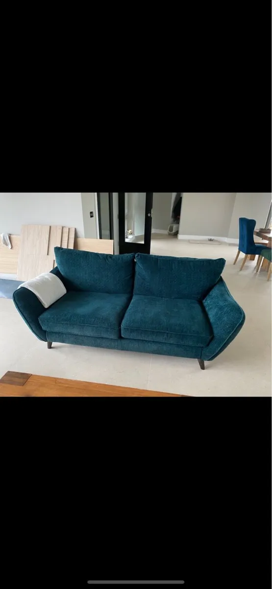 Couch - Image 1