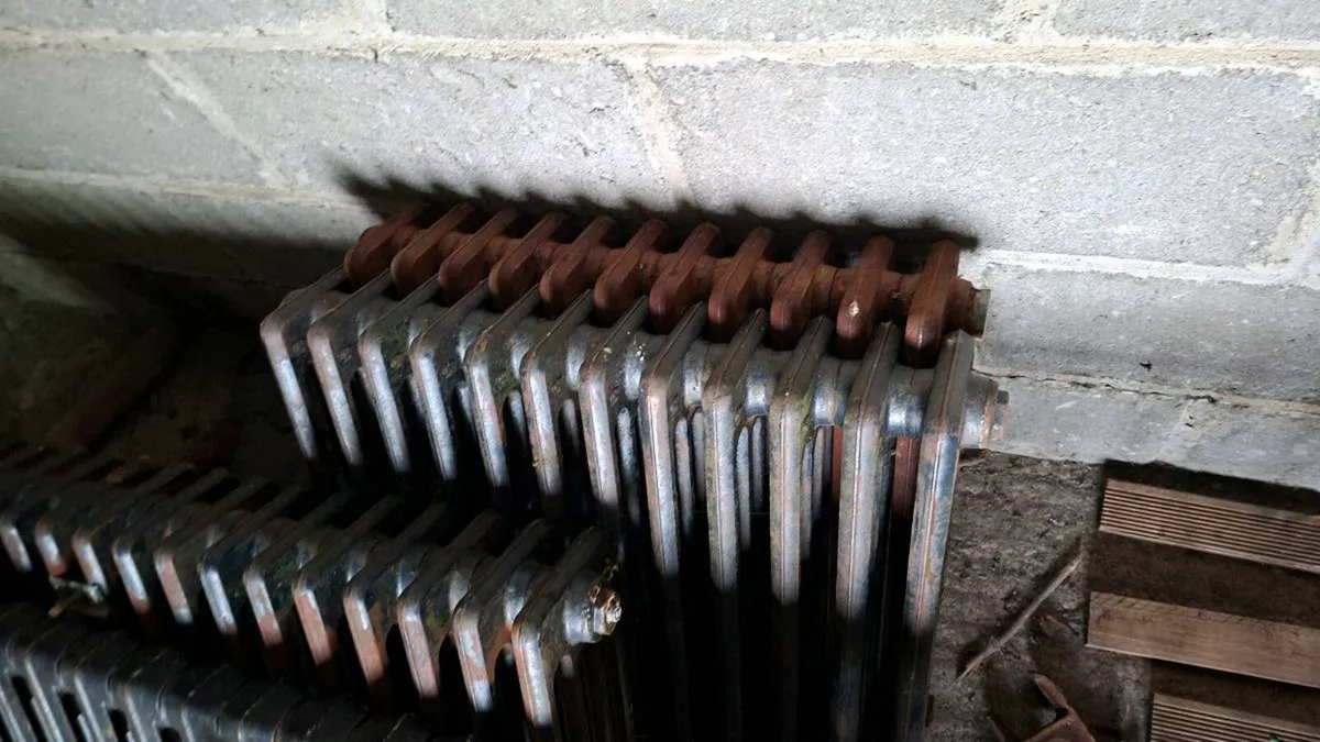 Cast iron radiators - Image 2