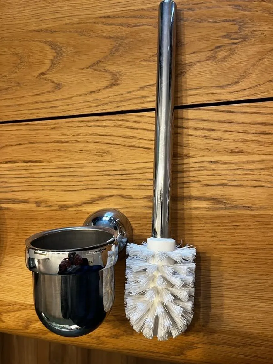 Bathroom Accessories - Art Deco Style - Image 4
