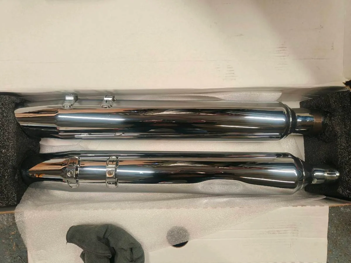 Harley Davidson Exhaust Pipes - Image 1