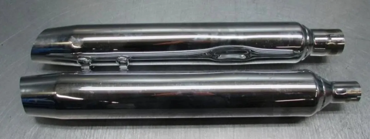 Harley Davidson Exhaust Pipes - Image 2