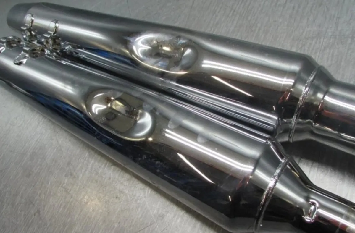 Harley Davidson Exhaust Pipes - Image 4