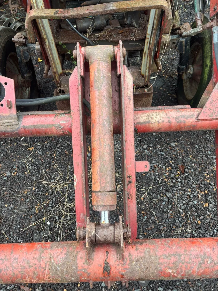Front loader - Image 4