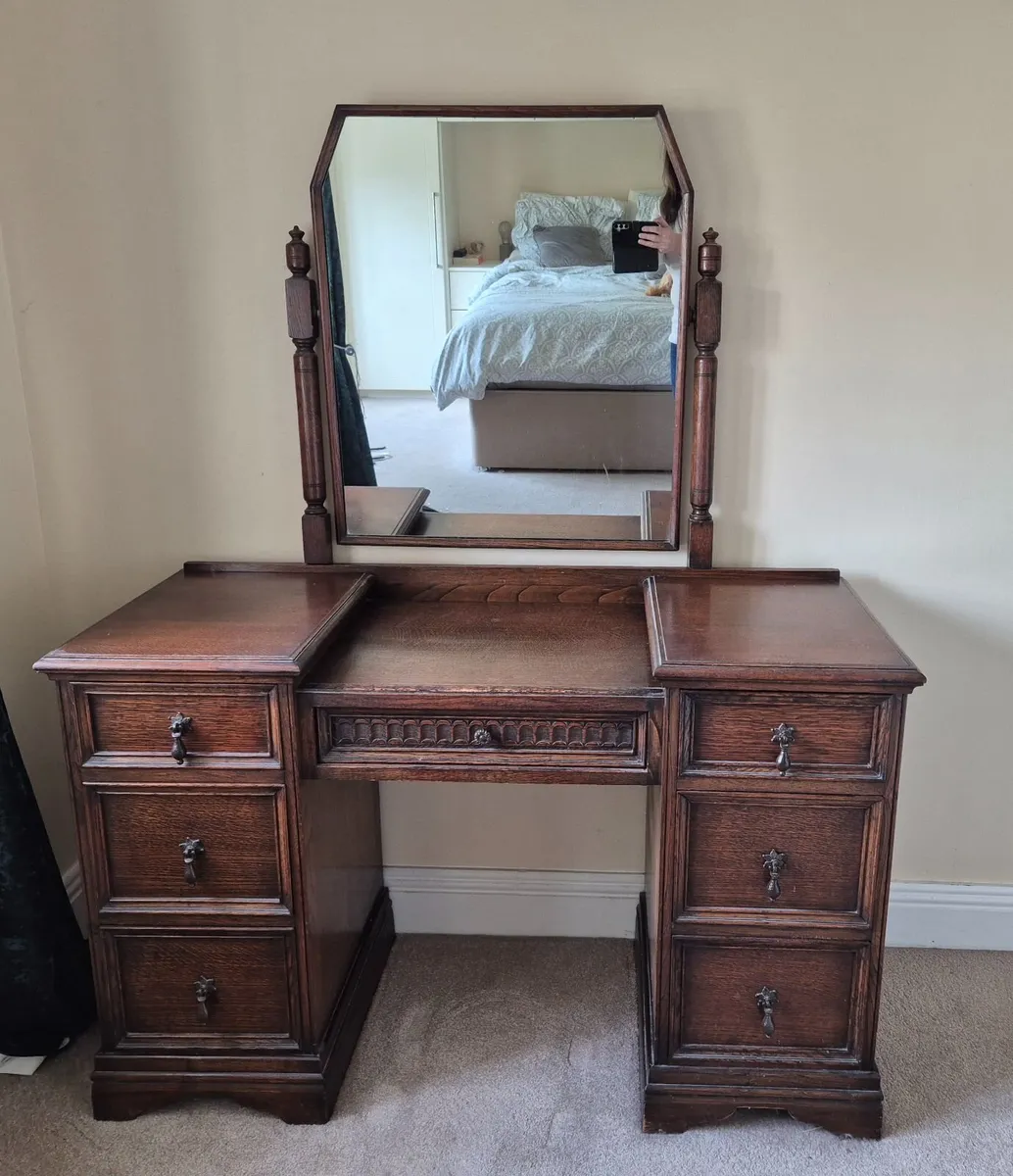 Dressing table - Image 2