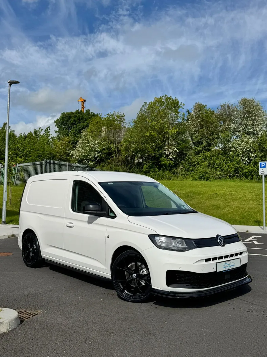 Volkswagen Caddy 2023 - Image 1