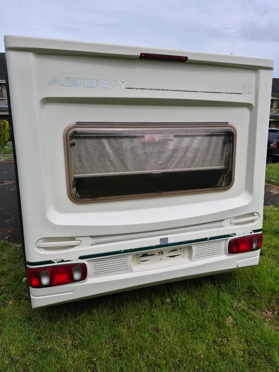 Abbey Vogue GTS 4 berth (Fixed bed) - Image 3