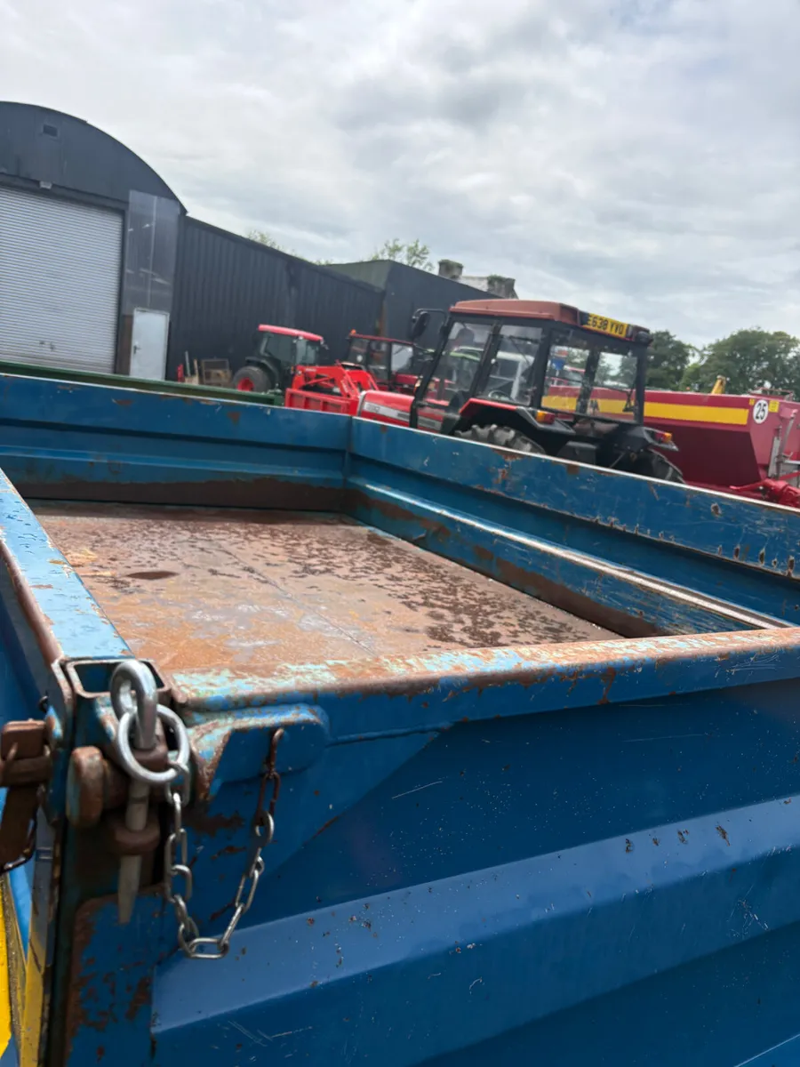 Fleming Tipping Trailer - Image 3
