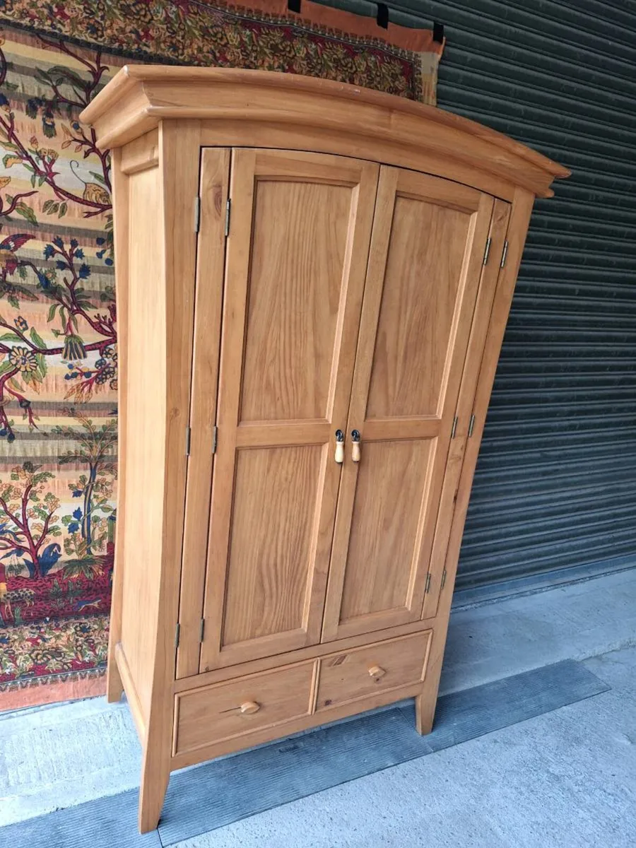 Beautiful large solid wood wardrobe (DELIVERY) - Image 2