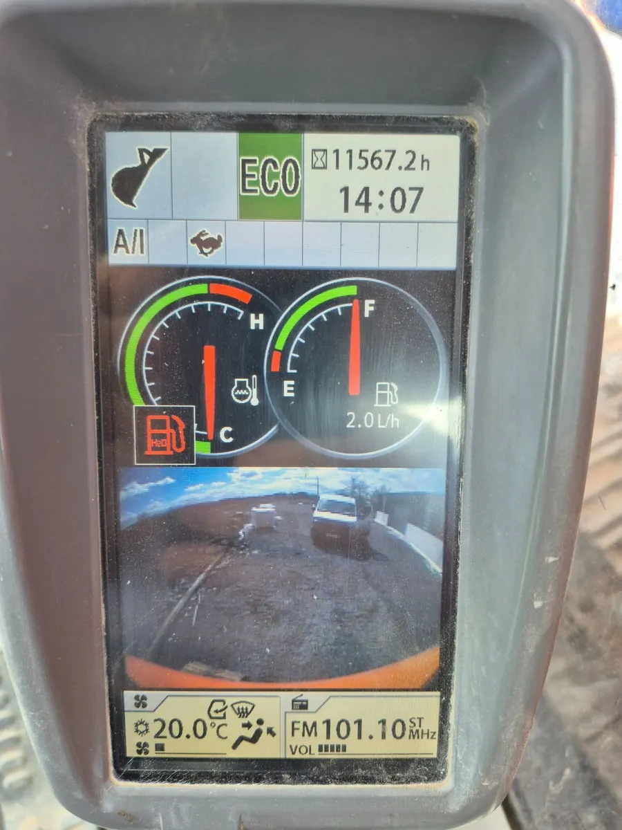 Excavator 13t - Image 2