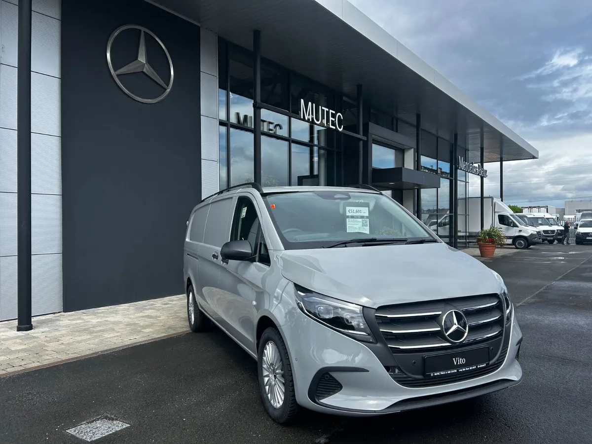 Mercedes-Benz Vito 119 CDI Panel Van L3 - Image 3