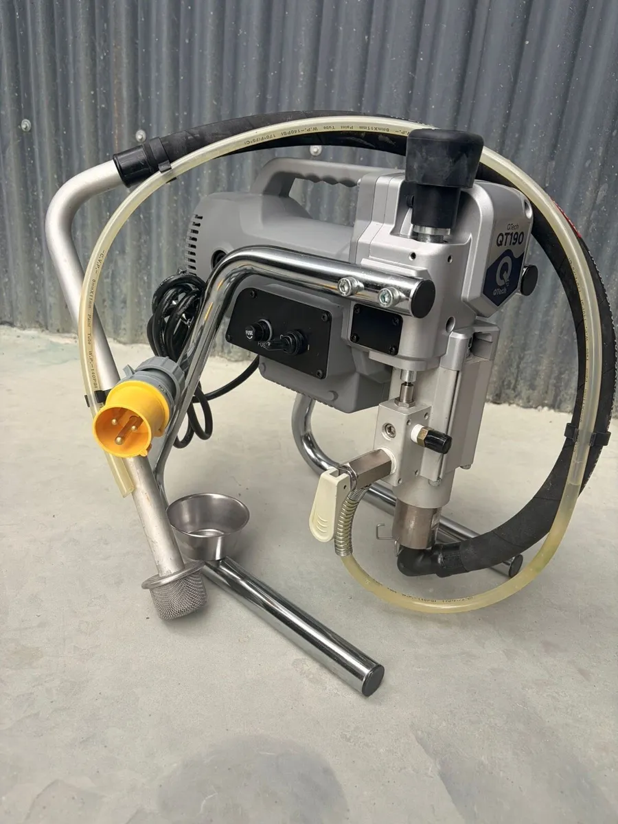 Airless paint sprayer QT190, like new, 110v - Image 3