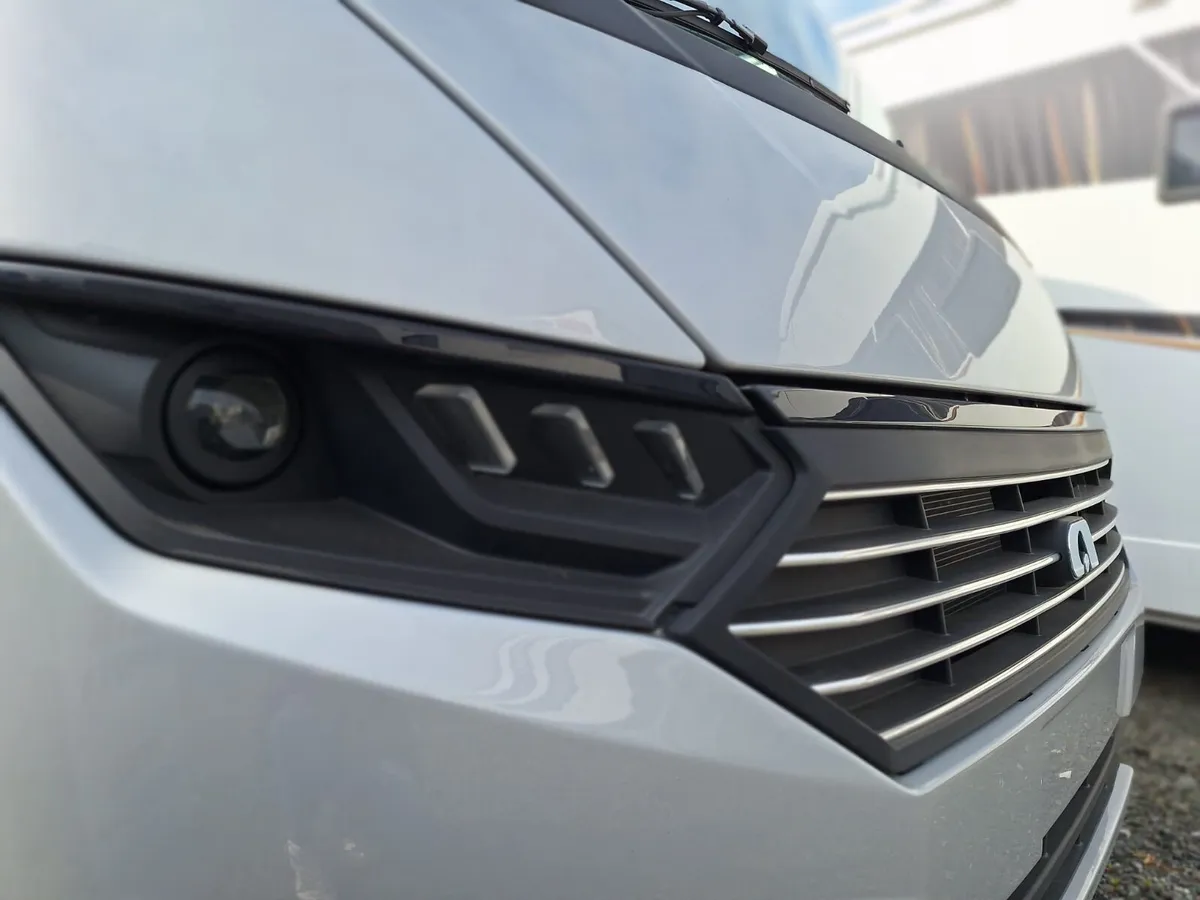 NEW ADRIA SONIC SUPREME 700 DL - Image 3