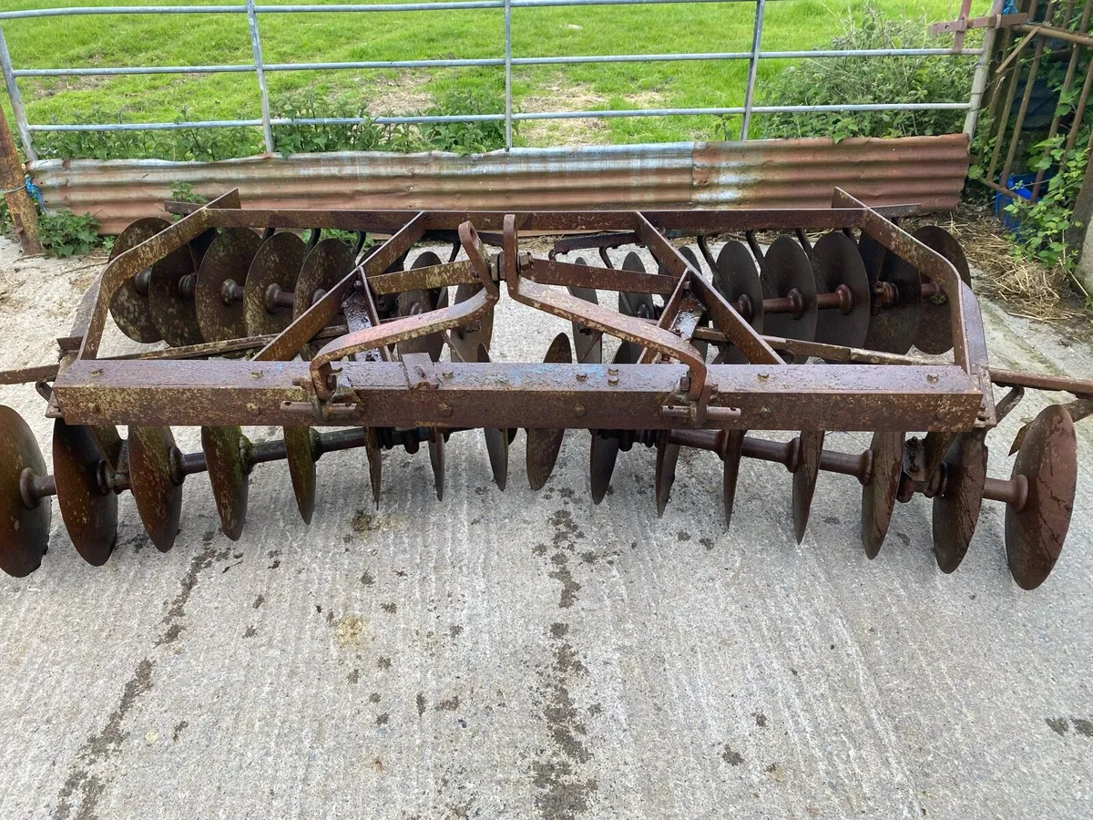 Disc harrow - Image 1