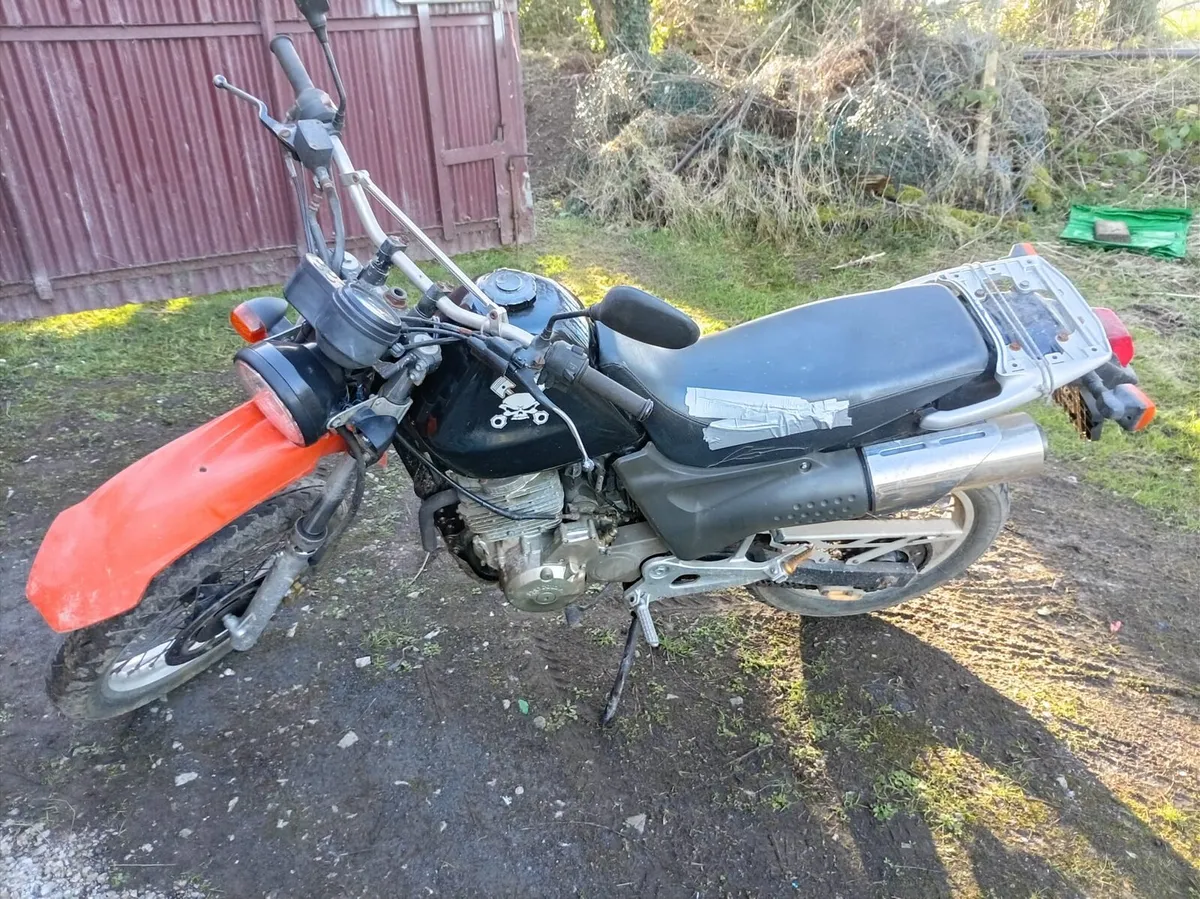 Motorbike - Image 3