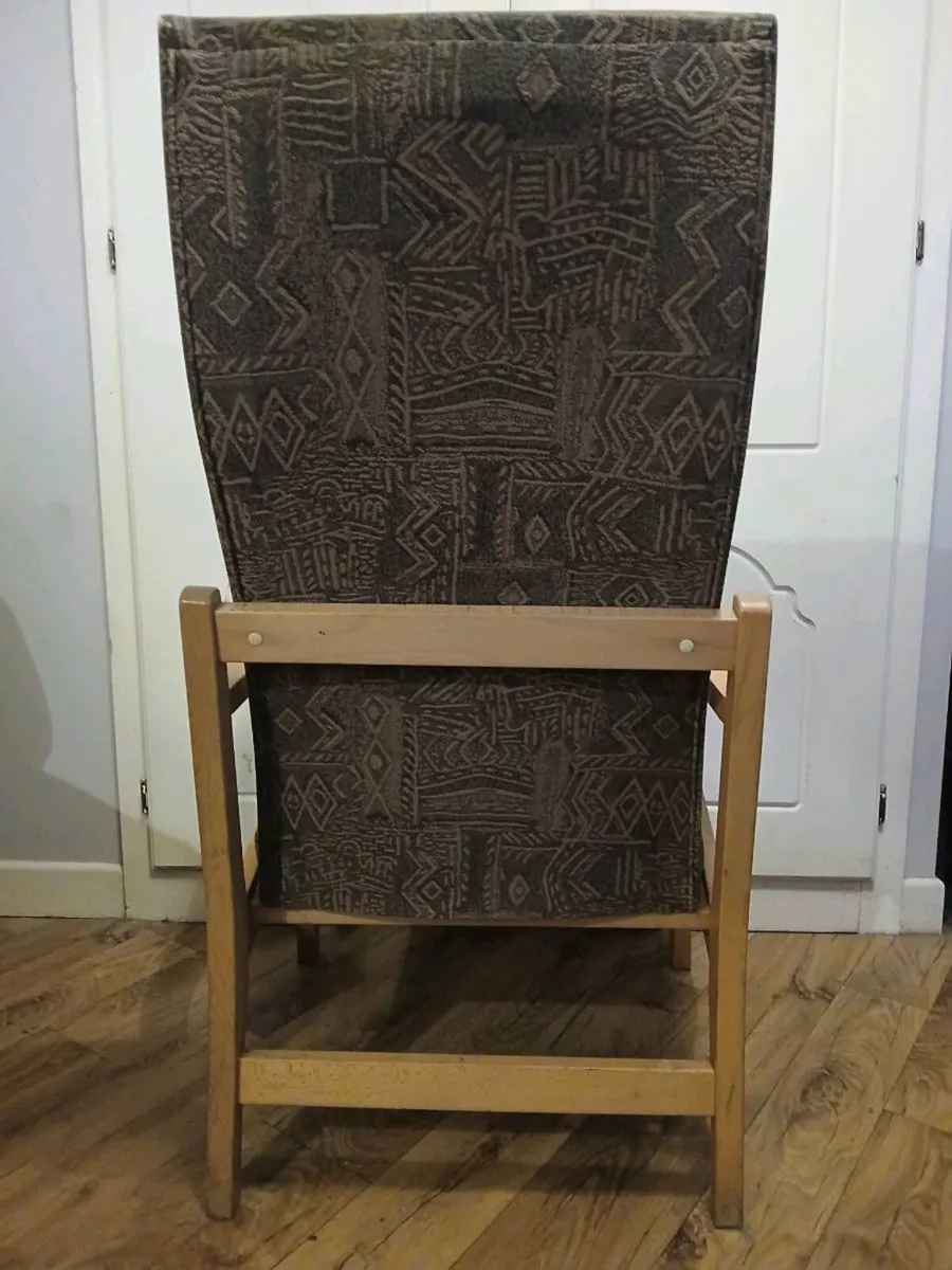 ORTHEPEDIC CHAIR H.S.E. APPROVED - Image 2