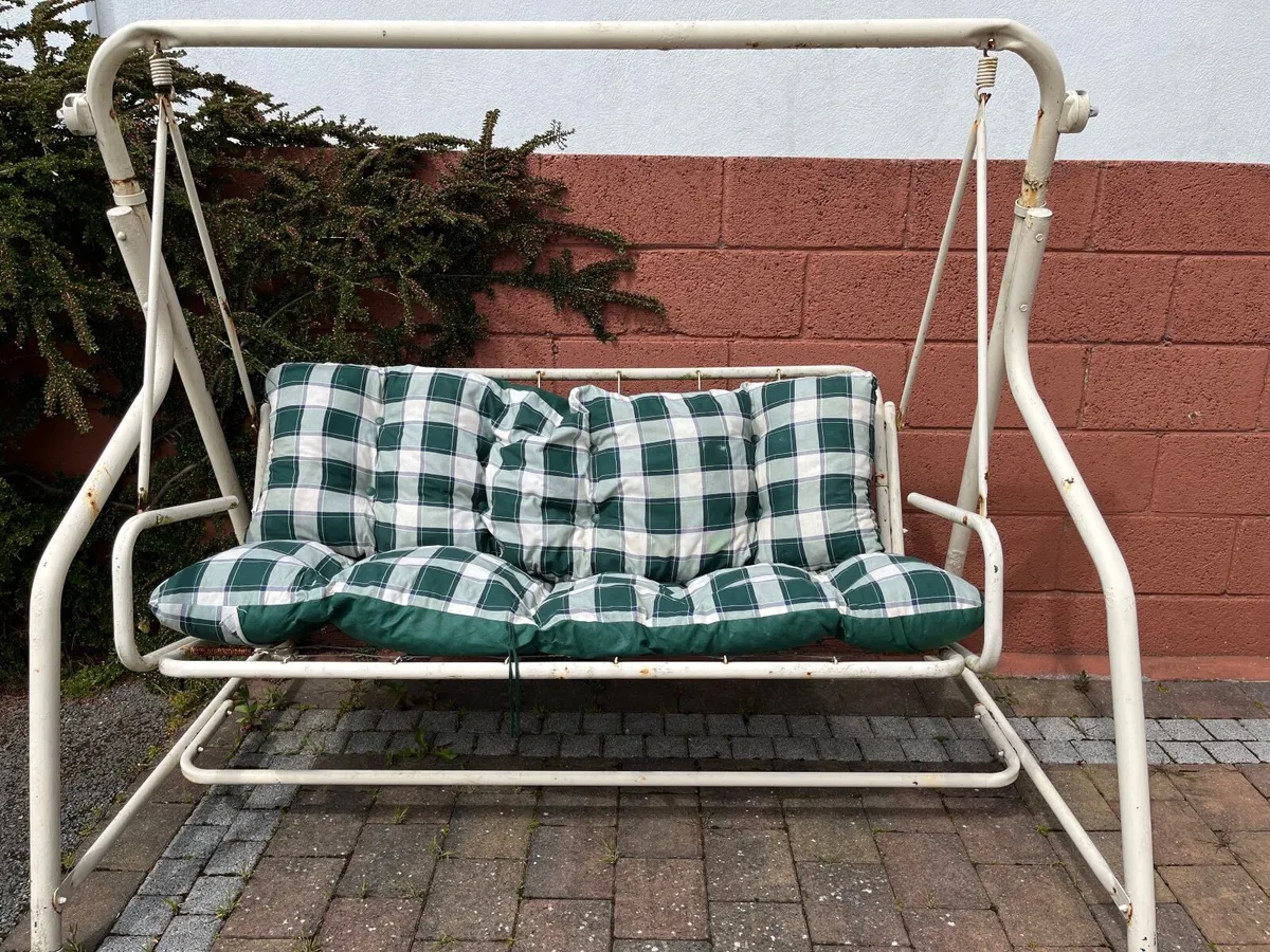 Garden Seat - Image 1
