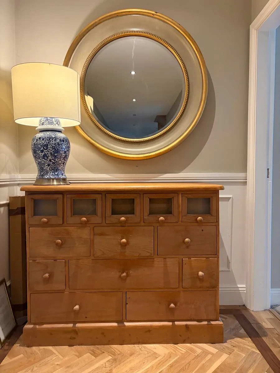 Chest of drawers - Image 2