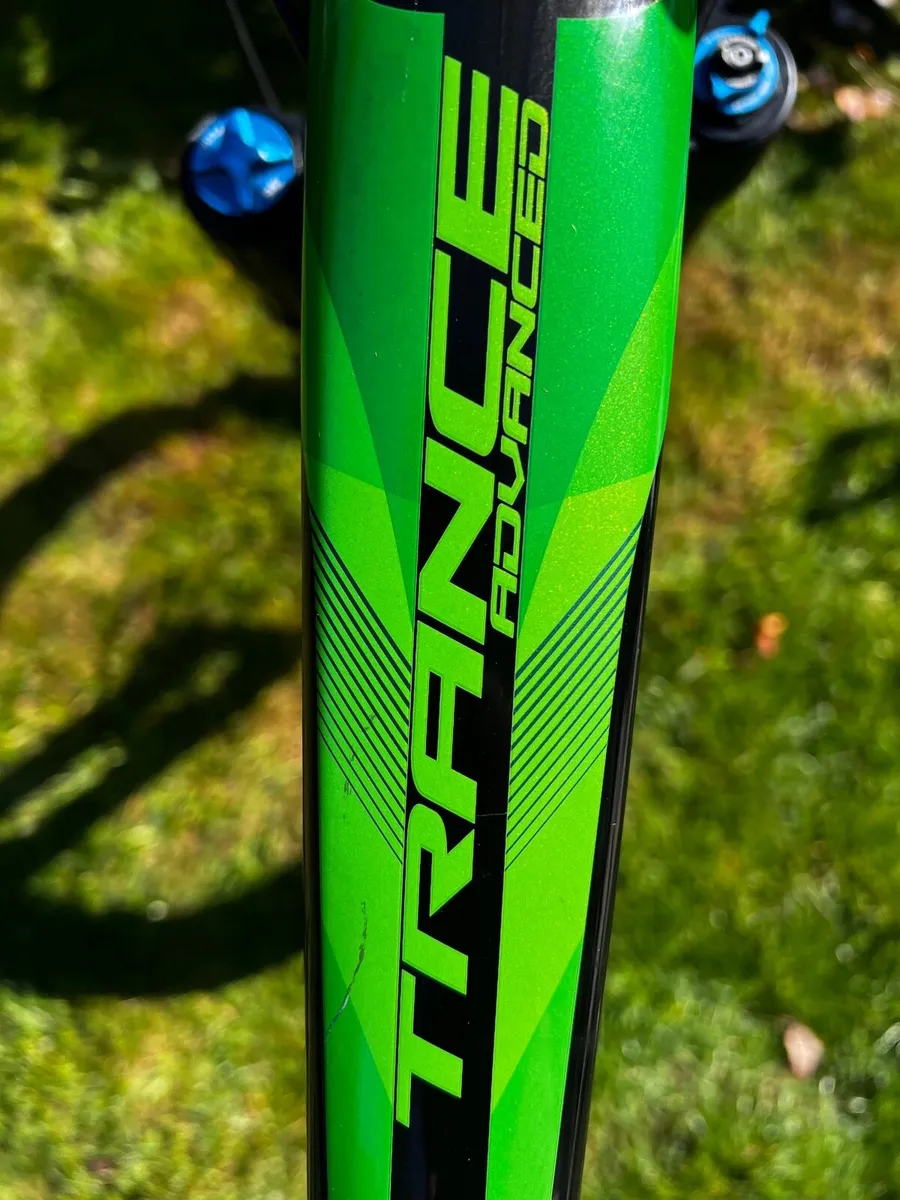 Giant Trance Mountain Bike - Image 4