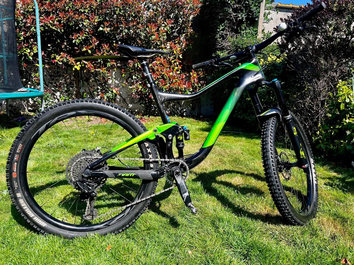Giant Trance Mountain Bike - Image 1