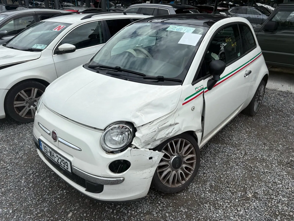 2015 Fiat 500 NCT & TAX 12/26 - Image 1