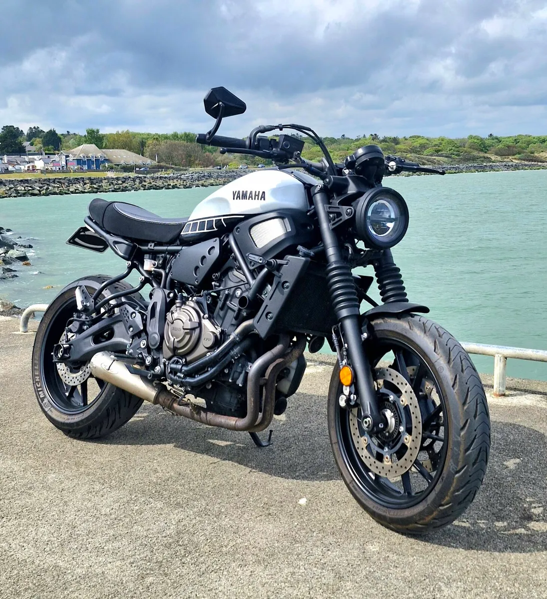 Yamaha XSR 700 - Image 1
