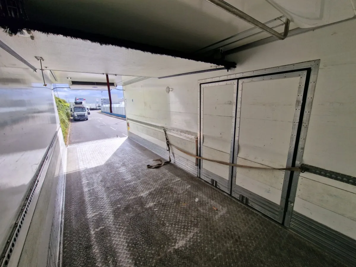 2018 DAF LF260 DUAL TEMP FRIDGE 18 TON G&A BODY - Image 4