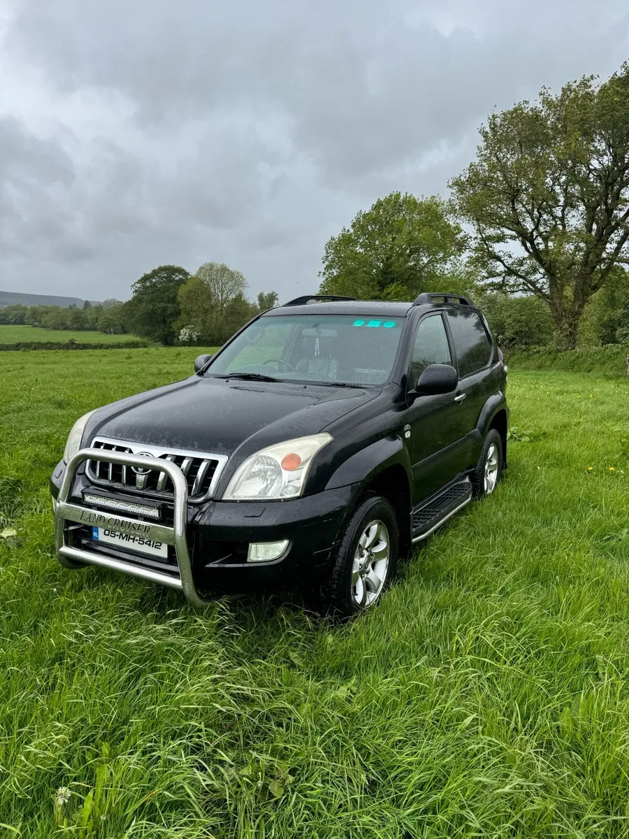 Toyota Land Cruiser - Image 2