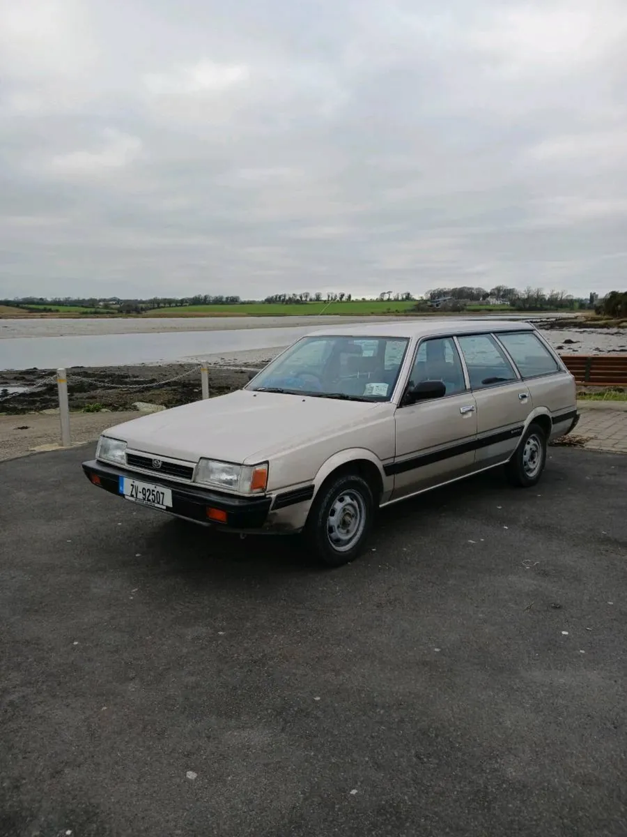 Classic car - Image 4