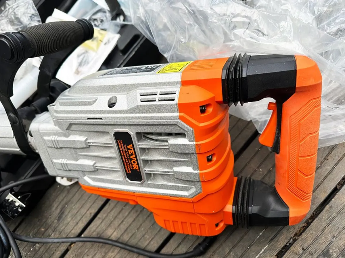 Heavy Duty Jack Hammer, 3500W, Concrete Breaker - Image 3