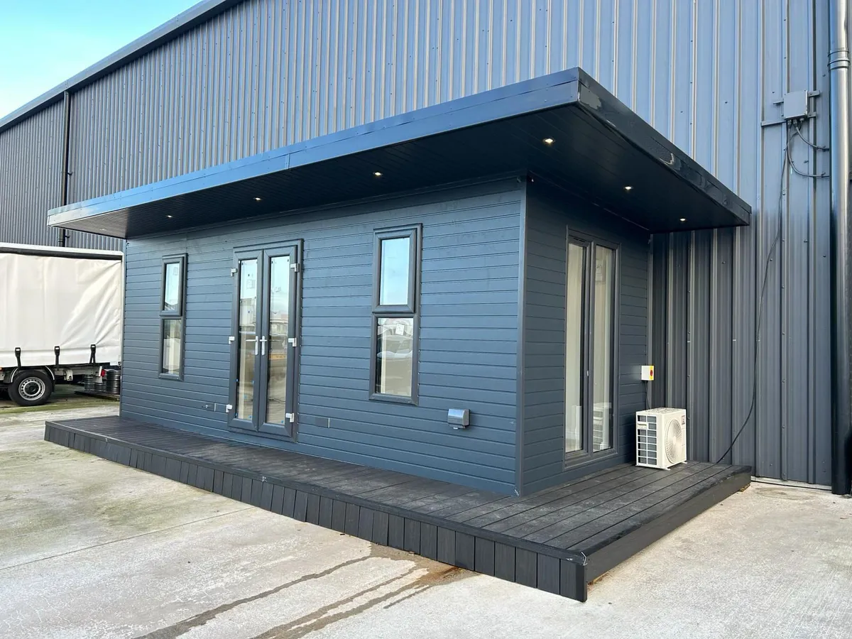 Mobile Office/Unit - 21ft x 7ft - Image 3