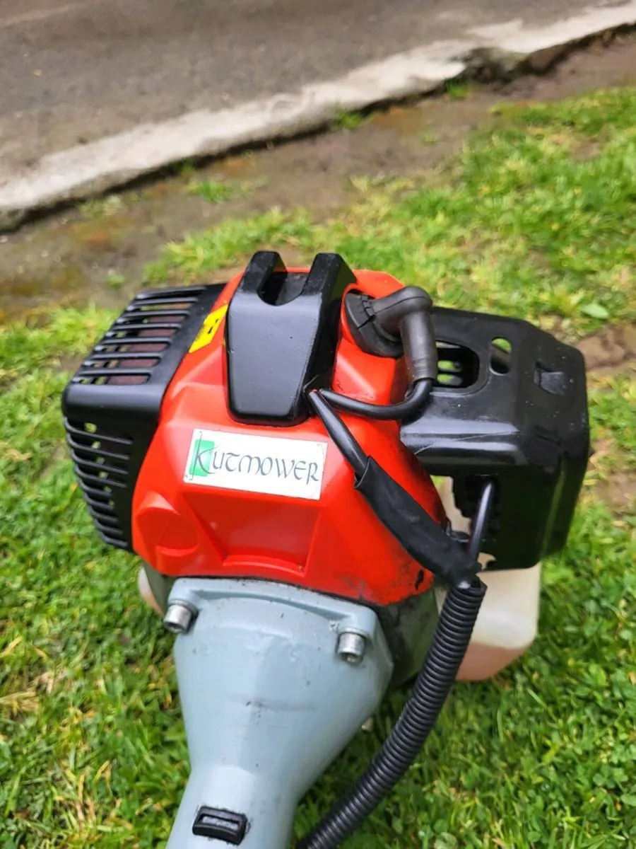Kutmower Professional Strimmer. - Image 3
