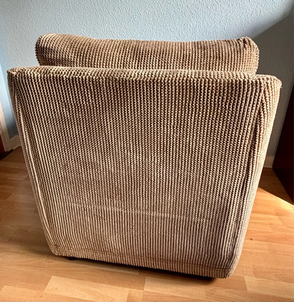 ** 💶 REDUCED, Casey’s furniture armchair ** - Image 3