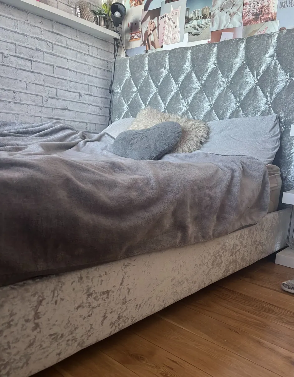 Crushed Sterling Velvet DOUBLE BED Frame - Silver - Image 1