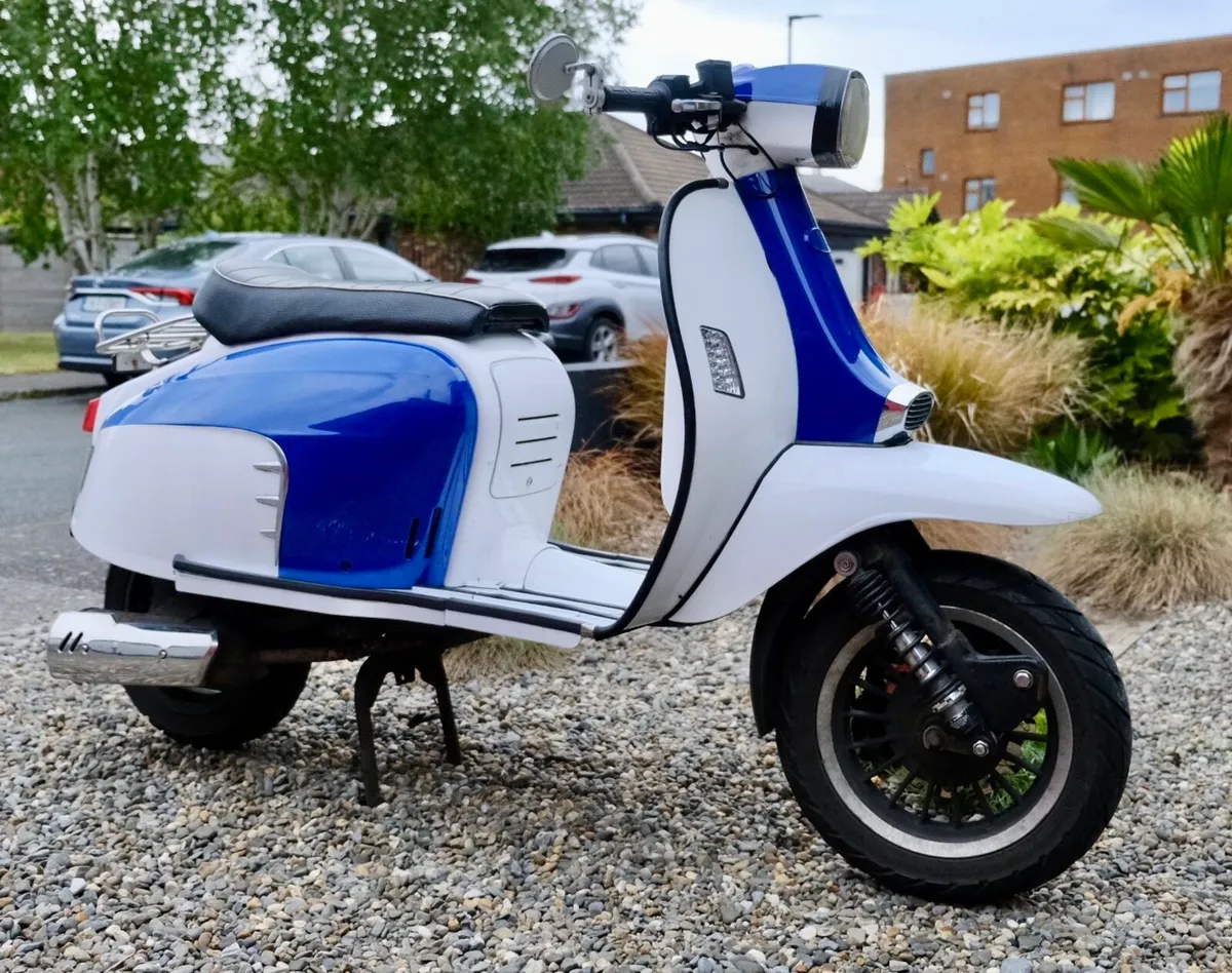 Royal alloy GT125 - Image 1