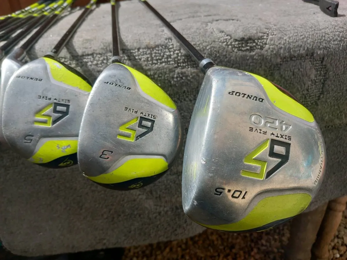 Dunlop golf clubs.  Right handed clubs. - Image 4