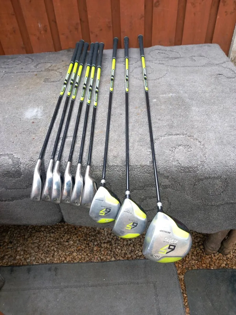 Dunlop golf clubs.  Right handed clubs. - Image 1
